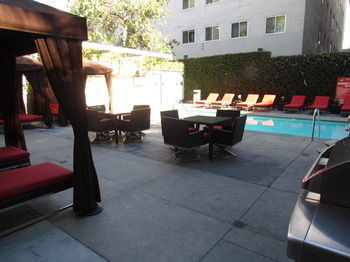 Pelican Spacious Suites Near Staple Center La
